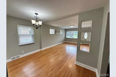 3951 E Dallas Court, Unincorporated, MO 63125 - Photo 10