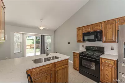 1600 Summerpoint Drive, Fenton, MO 63026 - Photo 18