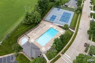1600 Summerpoint Dr, Fenton, MO 63026 - Photo 56