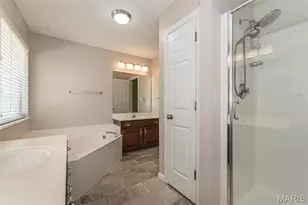 1600 Summerpoint Dr, Fenton, MO 63026 - Photo 26