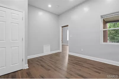 8321 Minnesota Avenue, Saint Louis, MO 63111 - Photo 16