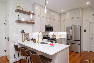 1915 S 12th Street, Saint Louis, MO 63104 - Photo 18