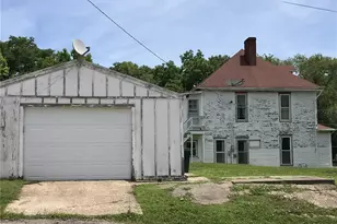 401 Jackson St, Louisiana, MO 63353 - Photo 26