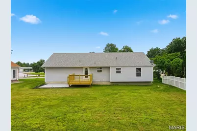 104 Briarwood Drive, Moscow Mills, MO 63362 - Photo 4