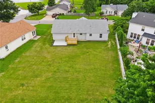 104 Briarwood Dr, Moscow Mills, MO 63362 - Photo 38