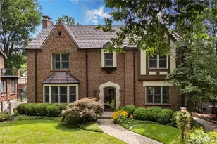44 Broadview Dr, Clayton, MO 63105 - Photo 1