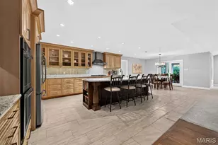 12312 Borcherding Ln, Des Peres, MO 63131 - Photo 16
