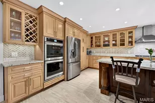 12312 Borcherding Ln, Des Peres, MO 63131 - Photo 18