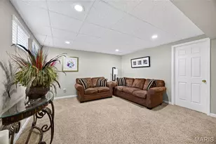 30 Hunting Manor Dr, Saint Charles, MO 63303 - Photo 24