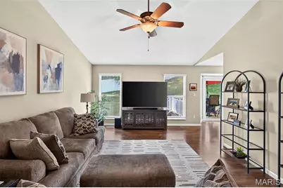 30 Hunting Manor Drive, Saint Charles, MO 63303 - Photo 6