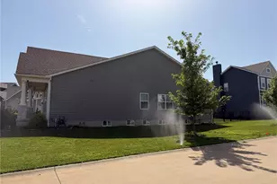 208 Willow Ridge Ct, Eureka, MO 63025 - Photo 2