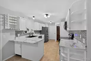 145 Rhinegarten Dr, Florissant, MO 63031 - Photo 18