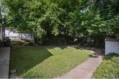 735 Dammert Avenue, Bella Villa, MO 63125 - Photo 26
