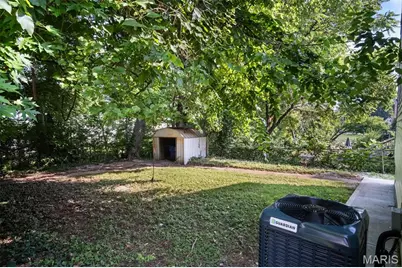 735 Dammert Avenue, Bella Villa, MO 63125 - Photo 24