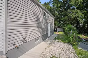 735 Dammert Ave, Bella Villa, MO 63125 - Photo 28