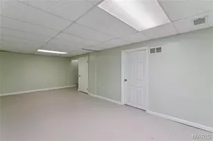 9516 Marbob Dr, Saint Louis, MO 63123 - Photo 20