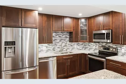929 Claytonbrook Drive #2, Ballwin, MO 63011 - Photo 6