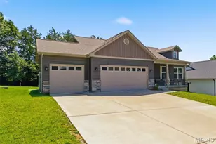 512 Hickory Knoll Dr, Troy, MO 63379 - Photo 4