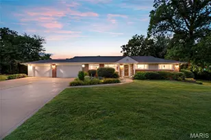 11872 Doverhill Ct, Sunset Hills, MO 63128 - Photo 1
