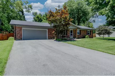 18 Twin Oaks Drive, Saint Charles, MO 63303 - Photo 4