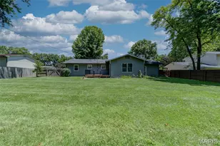 18 Twin Oaks Dr, Saint Charles, MO 63303 - Photo 40