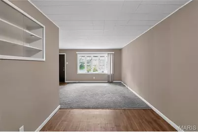 1027 Renshaw Drive, Ferguson, MO 63135 - Photo 8