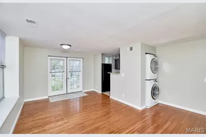 5500 Pershing Avenue #32, Saint Louis, MO 63112 - Photo 8
