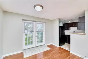 5500 Pershing Ave, Saint Louis, MO 63112 - Photo 10