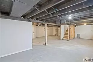 6902 Ira Ave, Saint Louis, MO 63121 - Photo 24