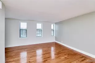 308 Clara Ave, Saint Louis, MO 63112 - Photo 8