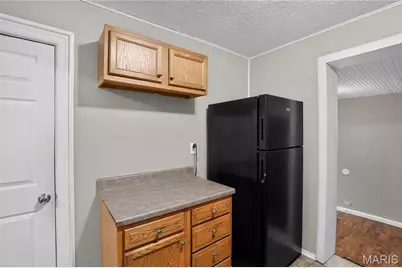 212 Thoroughman Avenue, Saint Louis, MO 63135 - Photo 8