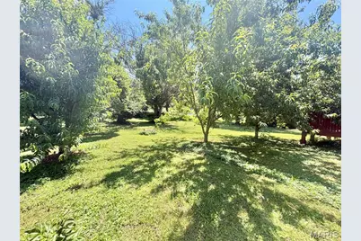 7012 N Hanley Road, Hazelwood, MO 63042 - Photo 22