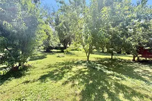 7012 N Hanley Rd, Hazelwood, MO 63042 - Photo 22