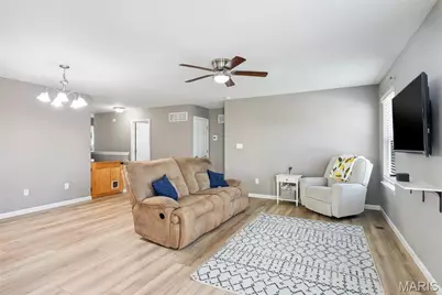 437 Dusty Brook Drive, O'Fallon, MO 63366 - Photo 8
