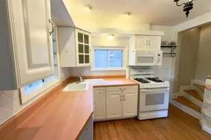 280 N Castello St, Florissant, MO 63031 - Photo 8