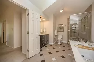 173 Hickory Tree Ct, Ballwin, MO 63011 - Photo 36