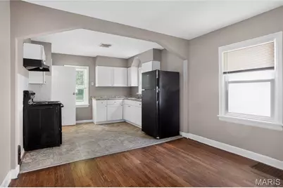 7124 Dawson Place, Jennings, MO 63136 - Photo 6