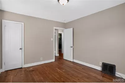 7124 Dawson Place, Jennings, MO 63136 - Photo 14