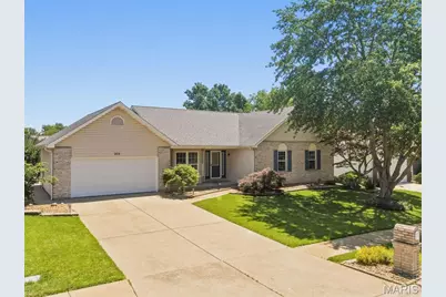 2114 Autumn Wood Drive, Saint Charles, MO 63303 - Photo 4