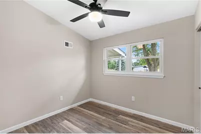 2395 Hummingbird Drive, Florissant, MO 63033 - Photo 16