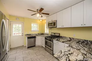 1510 Collins Ave, Richmond Heights, MO 63117 - Photo 12