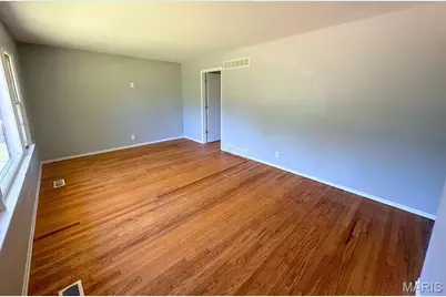 170 Ruth Drive, Florissant, MO 63031 - Photo 4