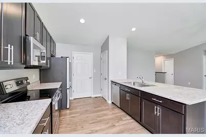 133 Day Lily Lane, Wentzville, MO 63385 - Photo 8