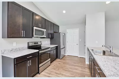 133 Day Lily Lane, Wentzville, MO 63385 - Photo 8