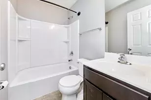 133 Day Lily Ln, Wentzville, MO 63385 - Photo 18