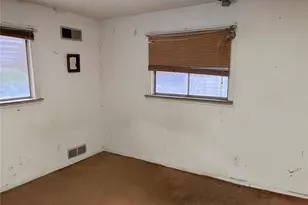 2016 Raft Dr, Saint Louis, MO 63133 - Photo 10