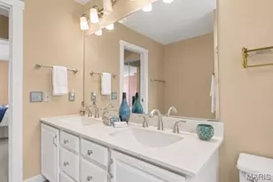638 Old Ballwin Rd, Ballwin, MO 63021 - Photo 20