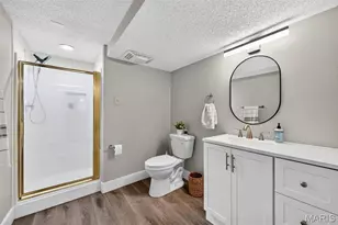 960 Briarton Dr, Saint Louis, MO 63126 - Photo 18