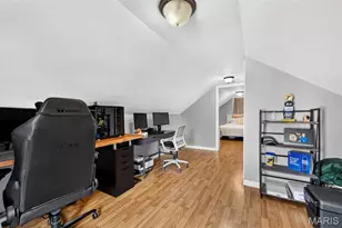 960 Briarton Dr, Saint Louis, MO 63126 - Photo 12