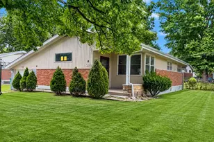 9922 Lanier Dr, Moline Acres, MO 63136 - Photo 4